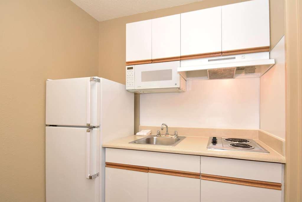 Extended Stay America Suites - Dallas - Las Colinas - Carnaby St Irving Kamer foto