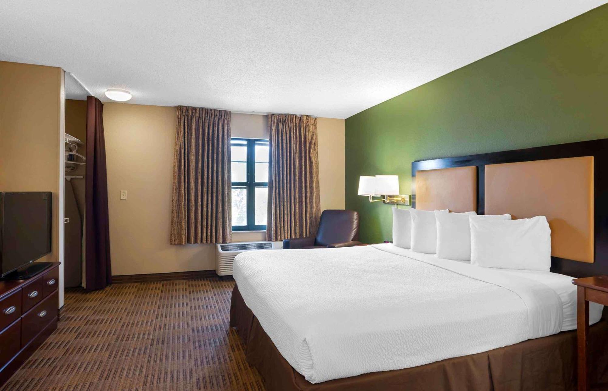 Extended Stay America Suites - Dallas - Las Colinas - Carnaby St Irving Buitenkant foto
