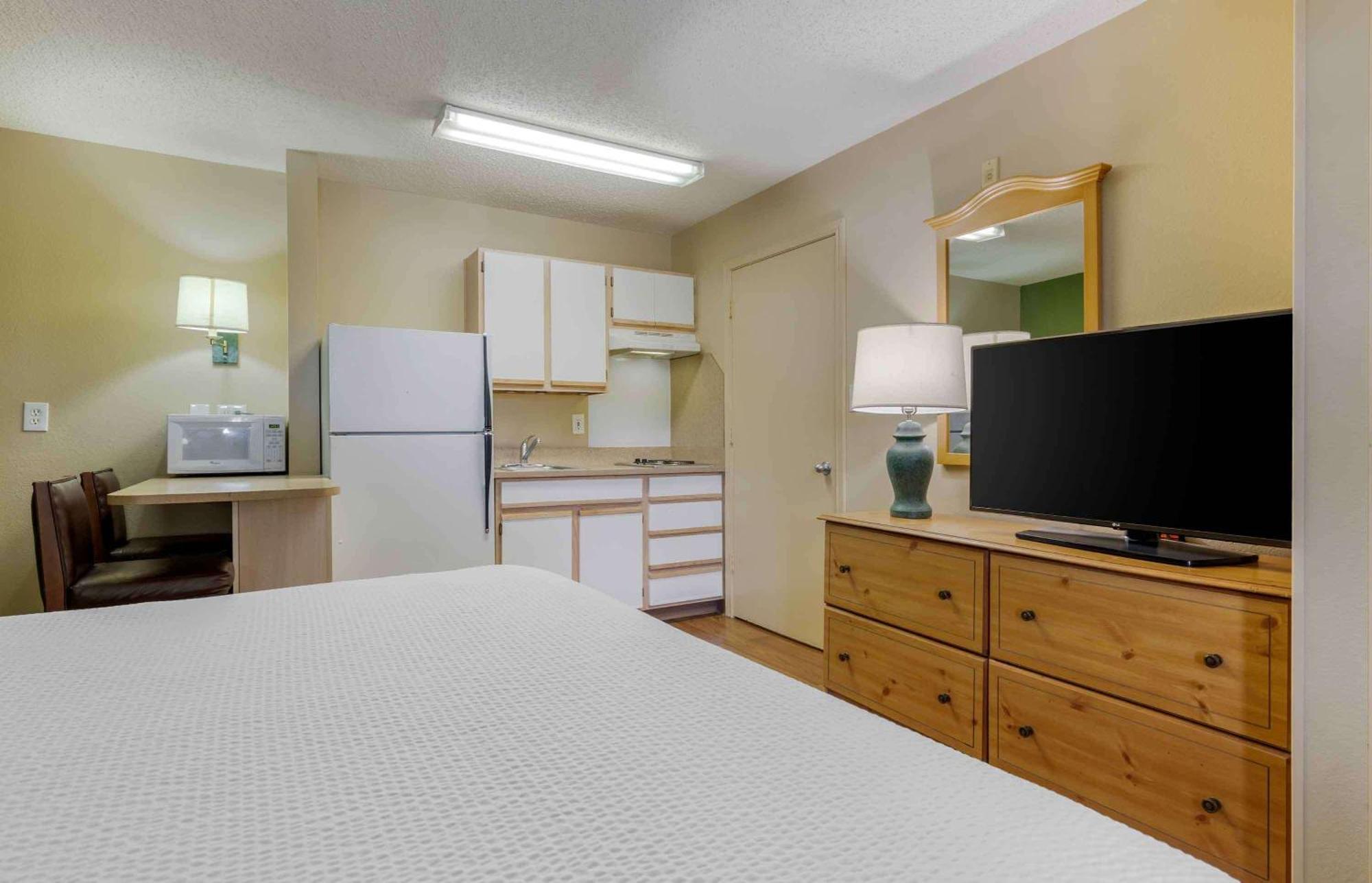 Extended Stay America Suites - Dallas - Las Colinas - Carnaby St Irving Buitenkant foto