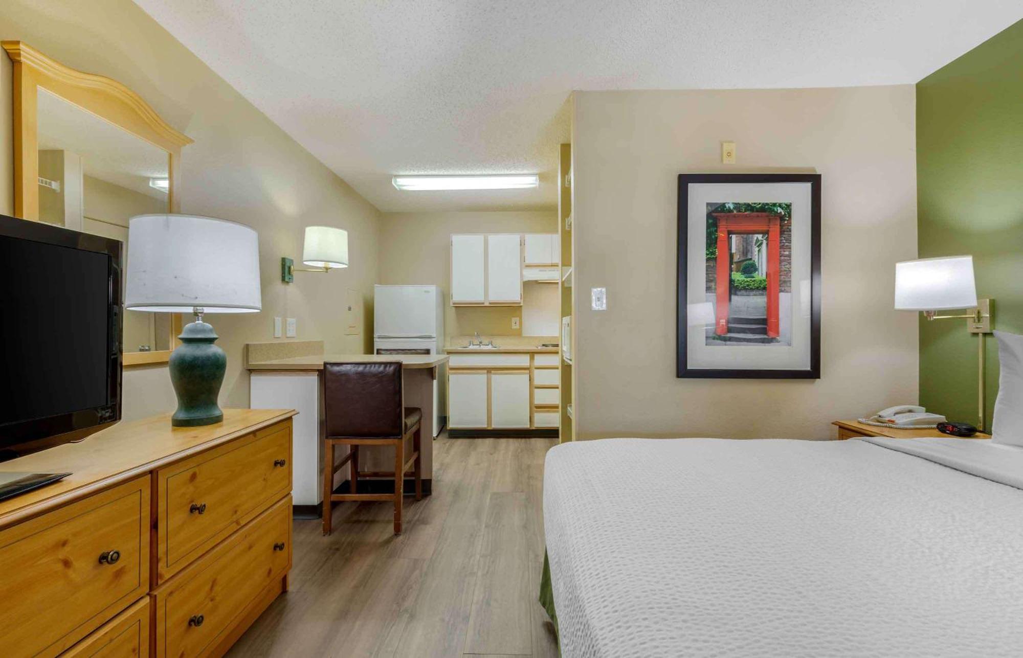 Extended Stay America Suites - Dallas - Las Colinas - Carnaby St Irving Buitenkant foto