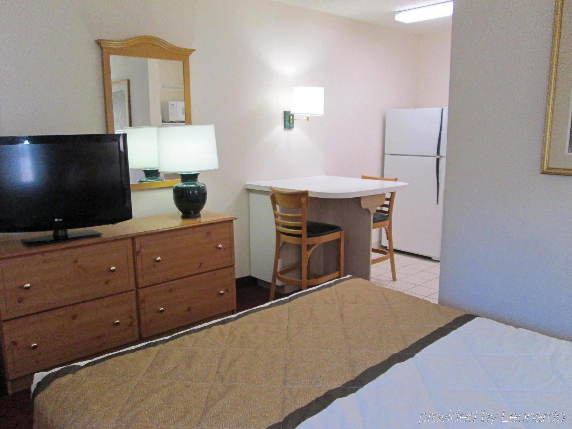 Extended Stay America Suites - Dallas - Las Colinas - Carnaby St Irving Buitenkant foto